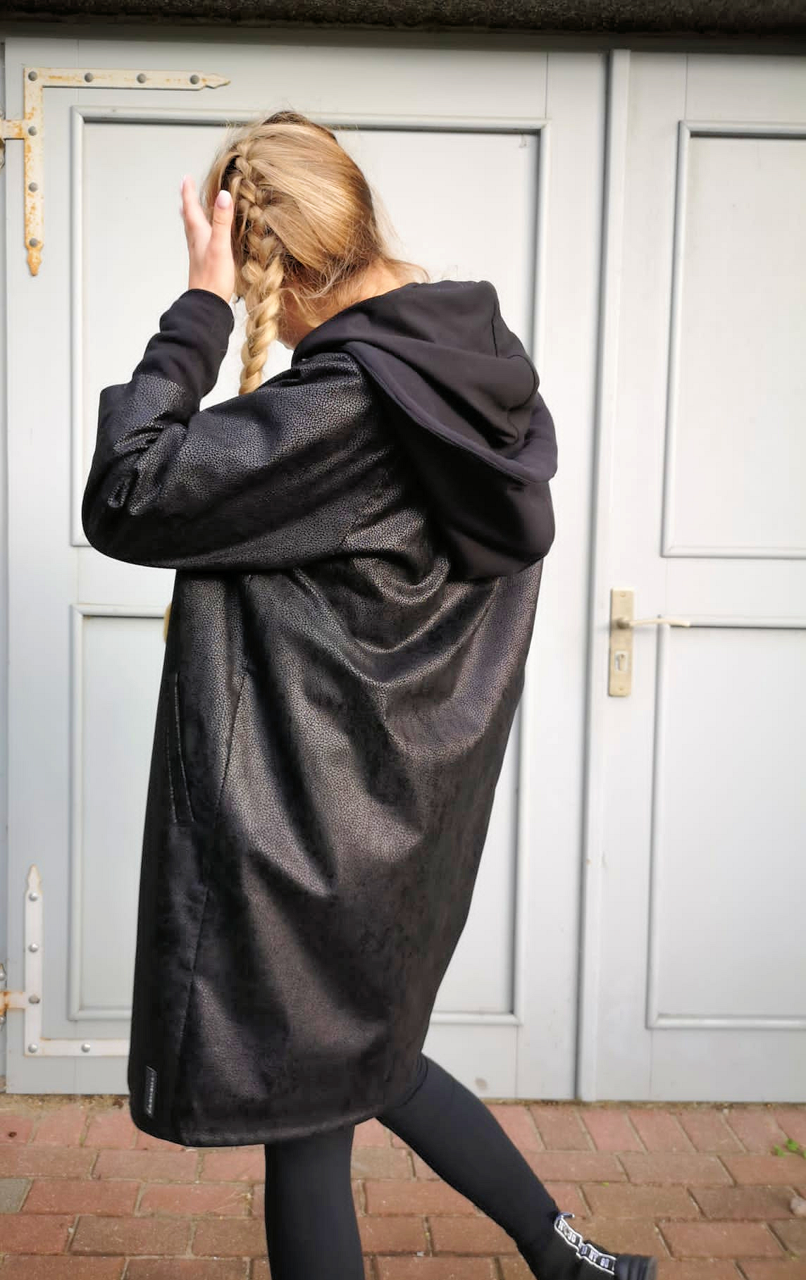 Płaszcz z odpinanym kapturem DRAGON czarny - obrazek 10